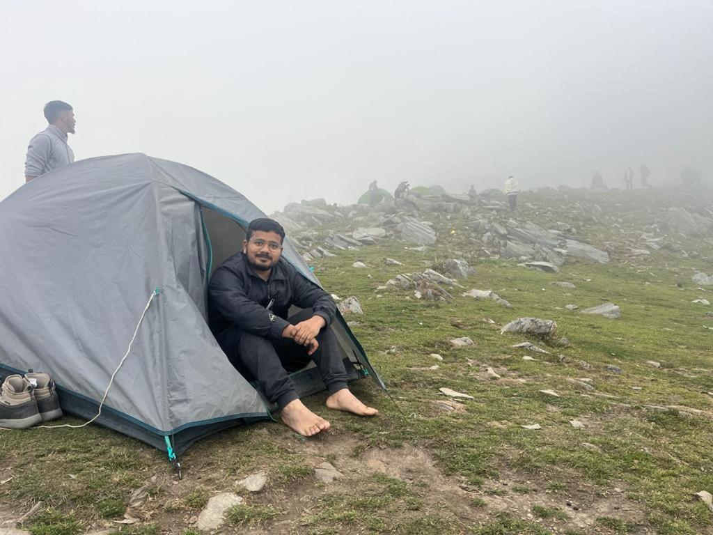 Triund Trek Hotel Dharamshala Exterior foto